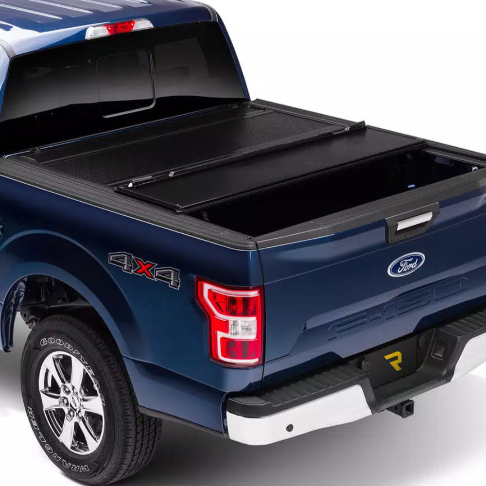 Fibermax Hard Folding Tonneau Cover Tacoma (2024+)