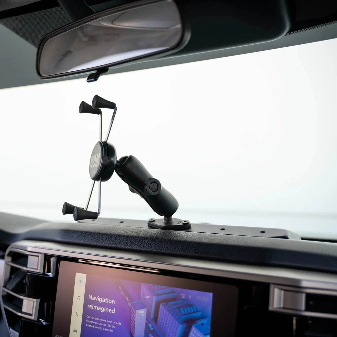 Accessory Dash Mount 3G Tundra / 3G Sequoia