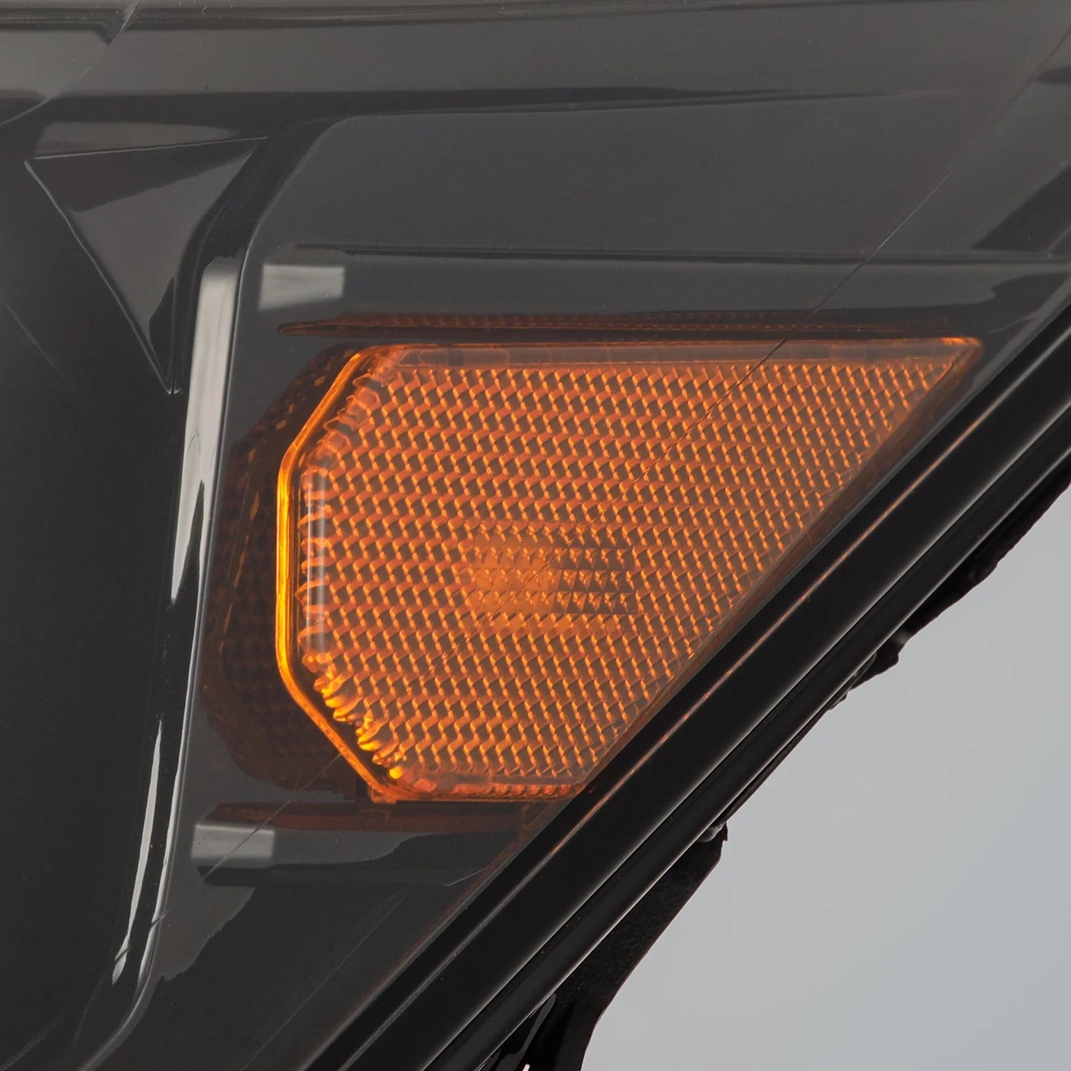 OG-Style LUXX-Series LED Projector Headlights 4Runner (2025+)