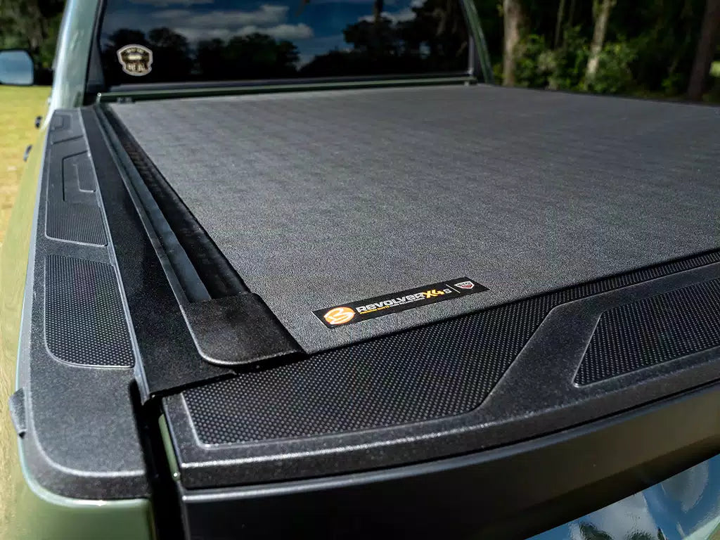 Revolver X4s Tonneau Cover Tundra (2022+)
