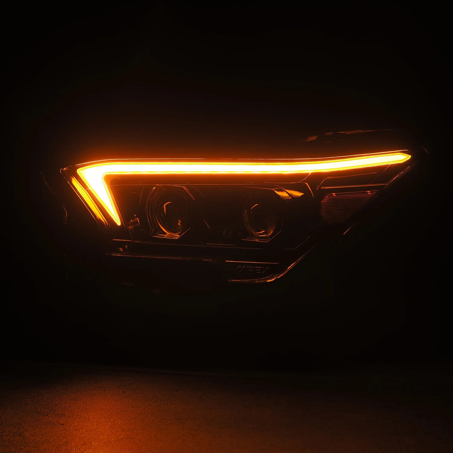 OG-Style LUXX-Series LED Projector Headlights 4Runner (2025+)