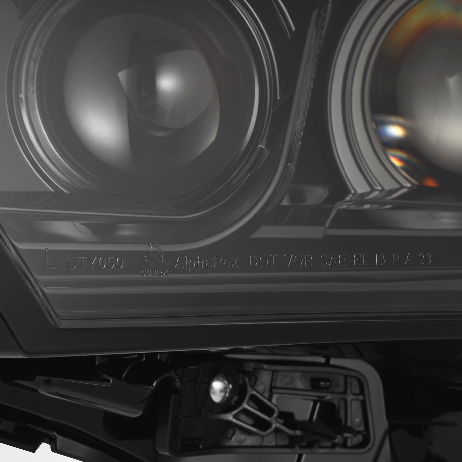 LUXX Series LED Projector Headlights Alpha Black Tundra (2022+)