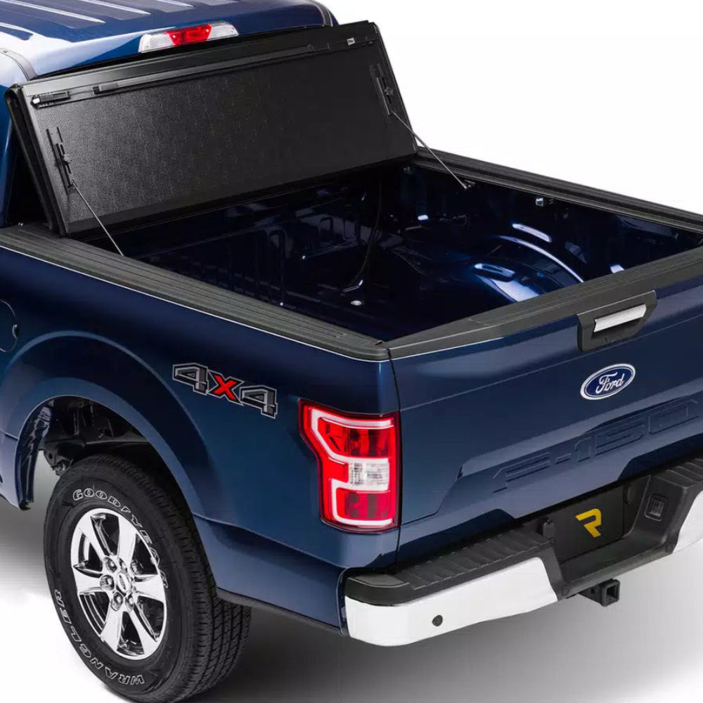 Fibermax Hard Folding Tonneau Cover Tacoma (2016-2023)