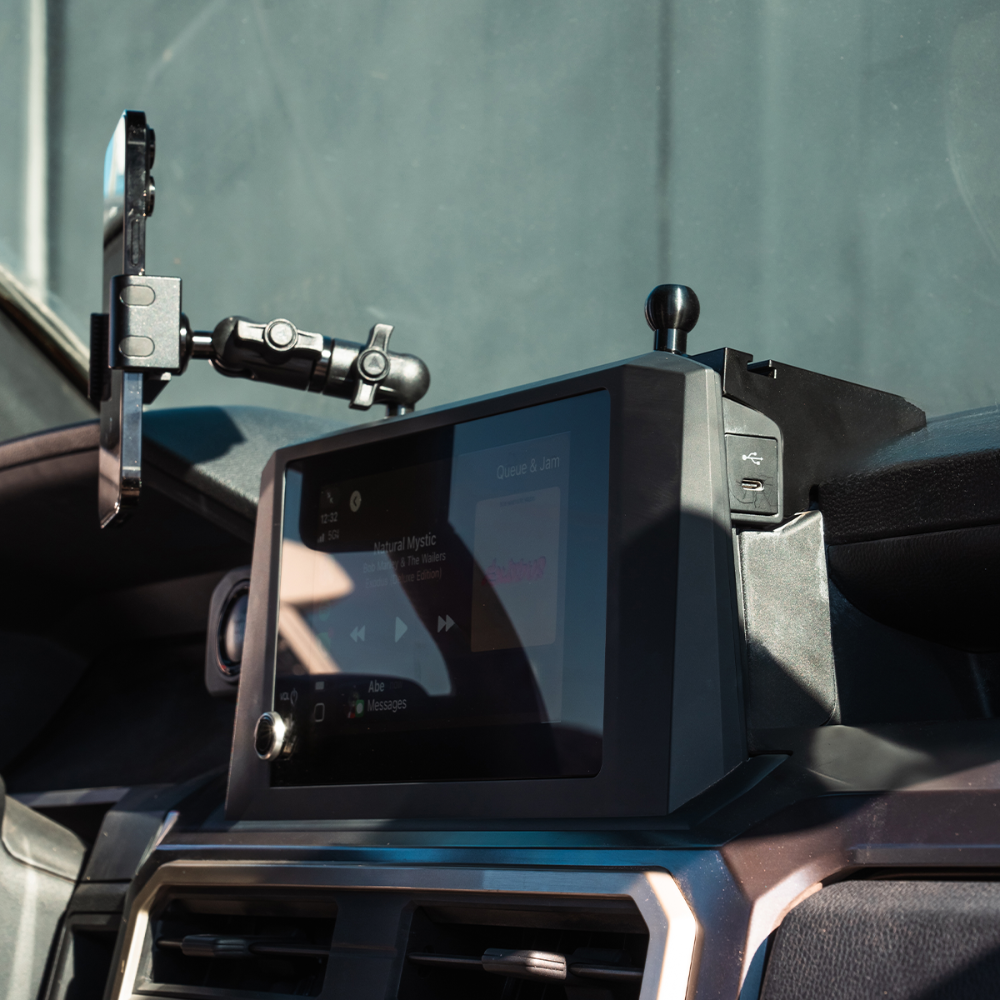 Dash Accessory Mount Tacoma (2024+)