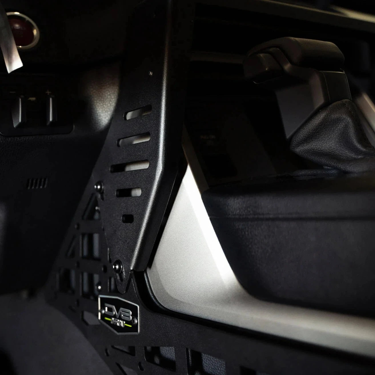 Center Console Molle Panel Bridge 3G Tundra / 3G Sequoia