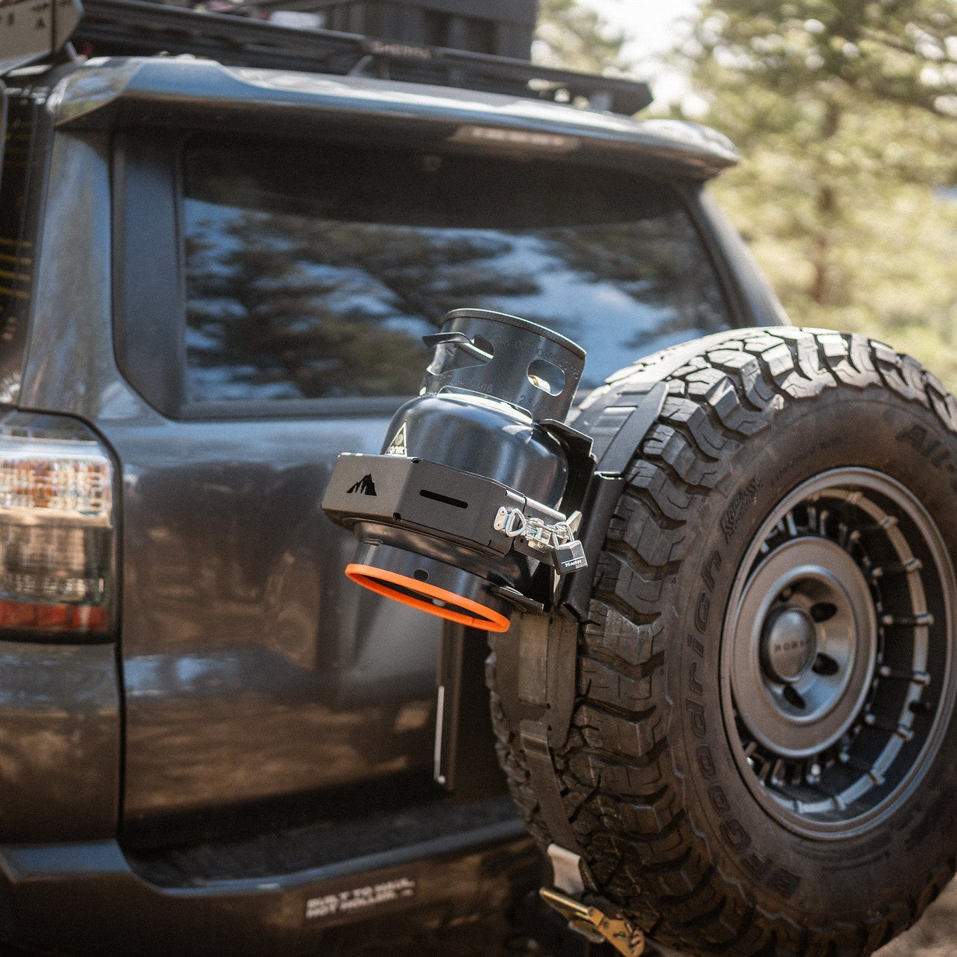 Sherpa Propane Mount