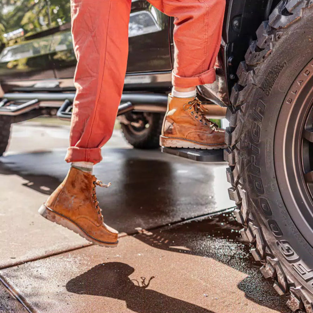 Cab Length Podium Steps Tacoma (2016-2023)