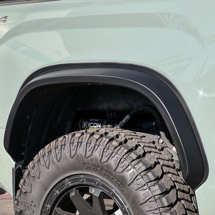2.5" Fender Flare Kit Tundra (2022+)