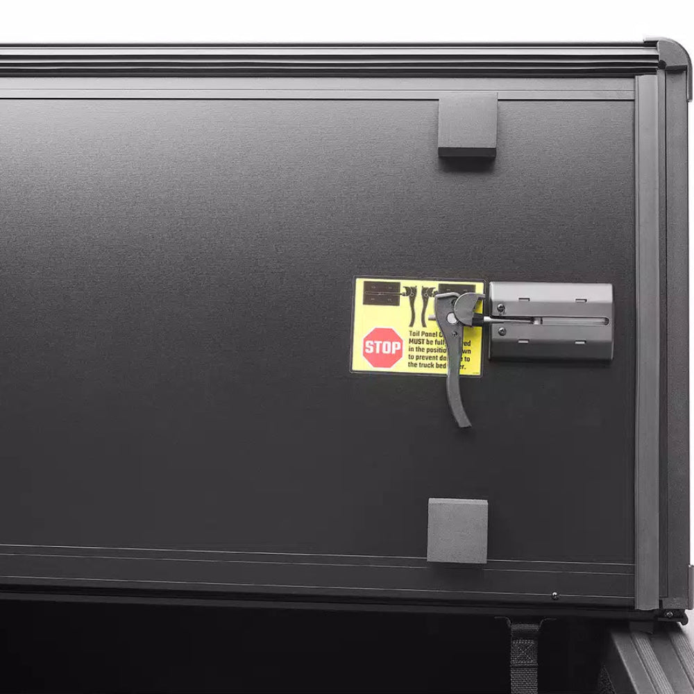 Triad Hard Folding Tonneau Cover Tundra (2022+)