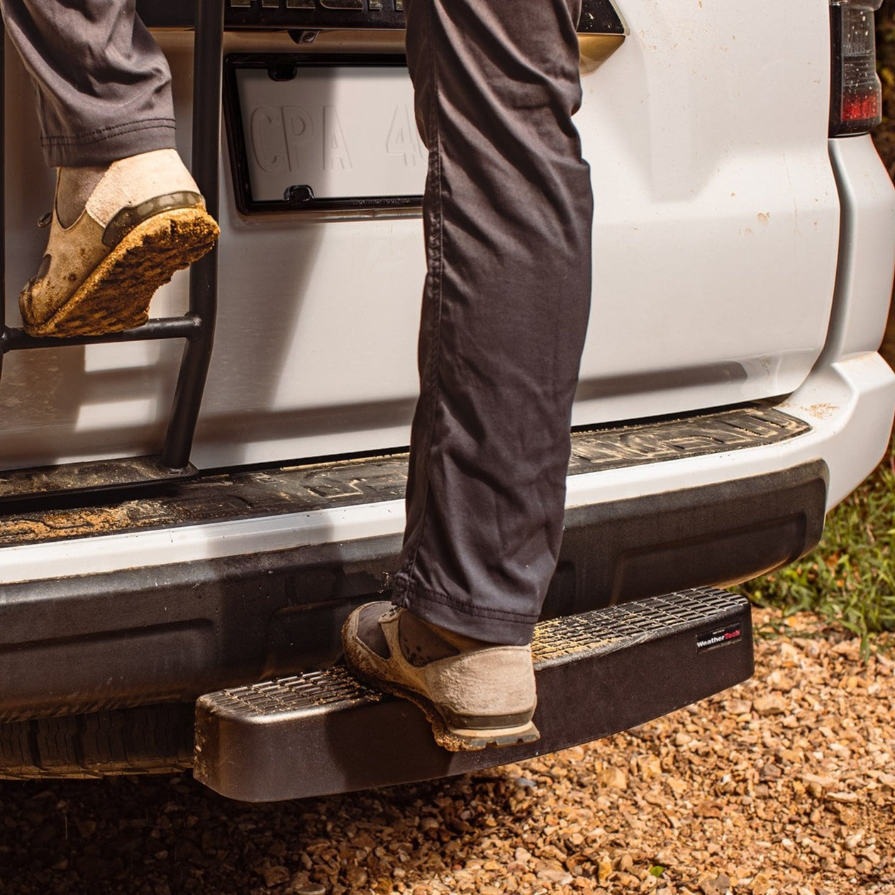 Hitch Mounted Step - BumpStep