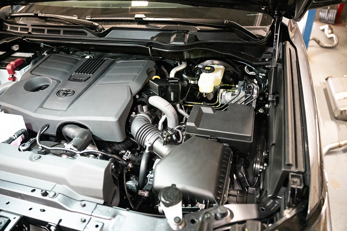 Aluminum Oil Catch Can Tundra (2022+)