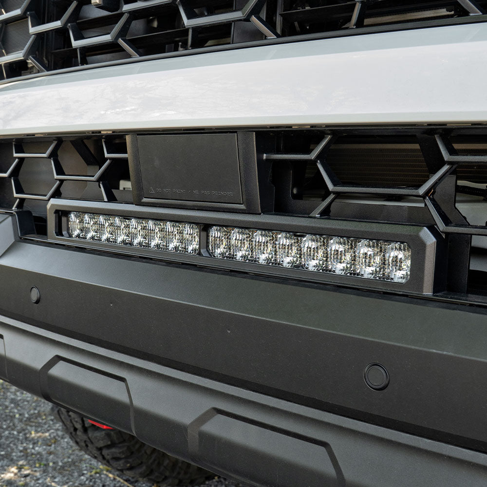 SS20 TRD Pro Grille & Trailhunter Lightbar Kit 4Runner (2025+)