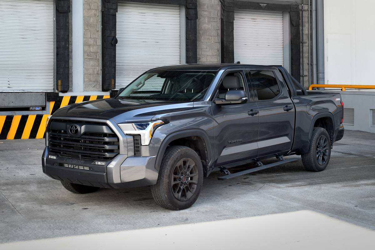 Electric Running Board Tundra (2022+)
