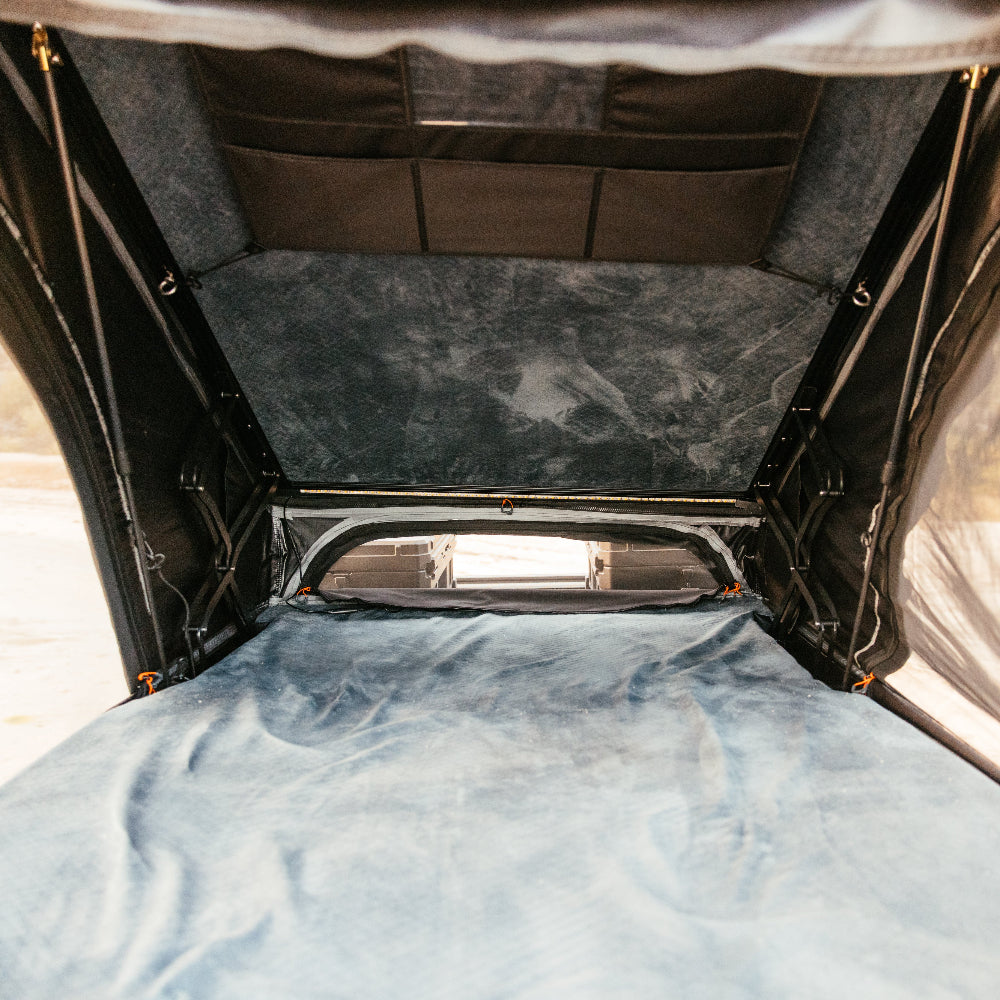 The Desperado Hardshell Rooftop Tent
