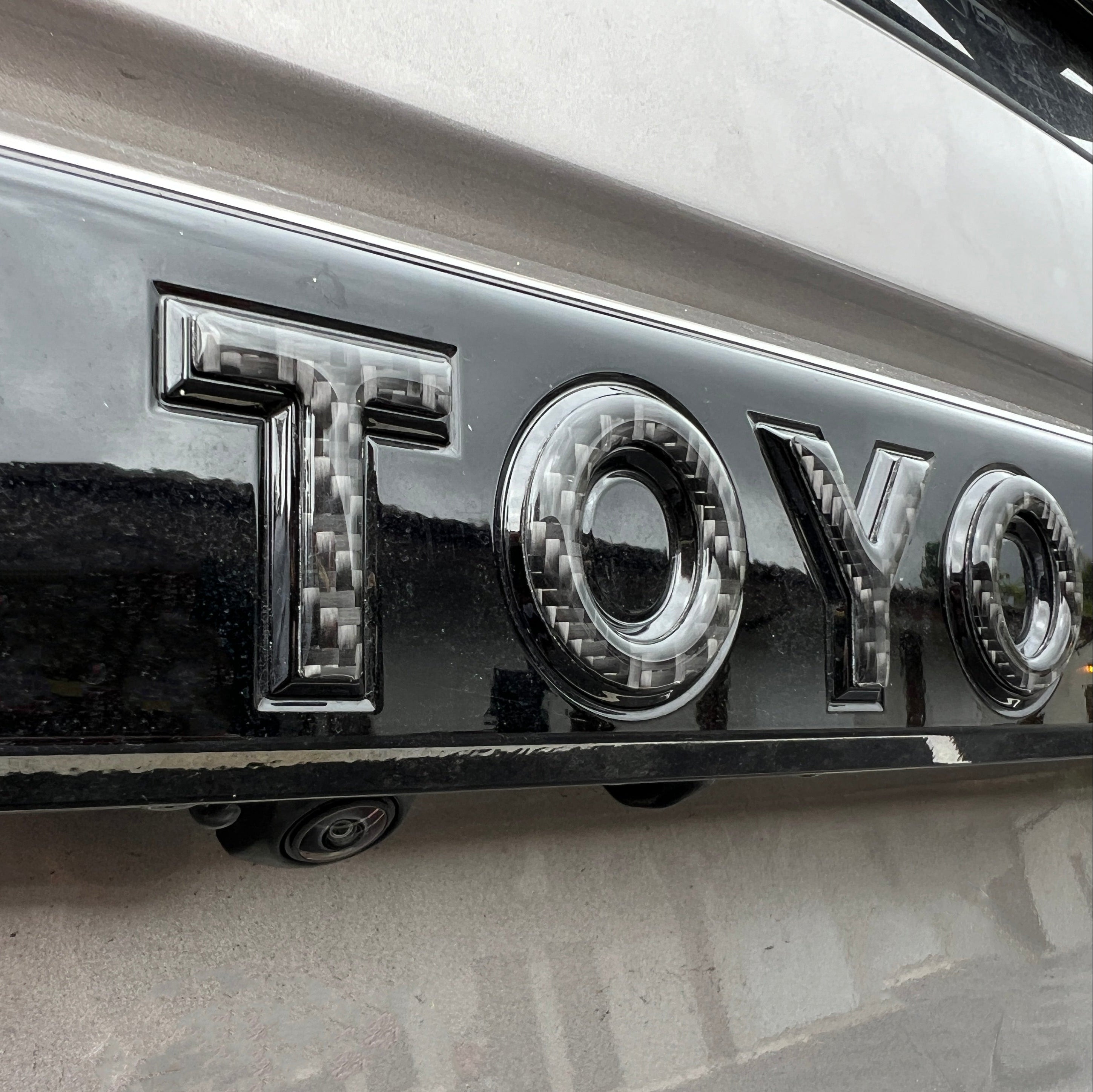 Rear Lift Gate Letter Overlays Land Cruiser (2024+)