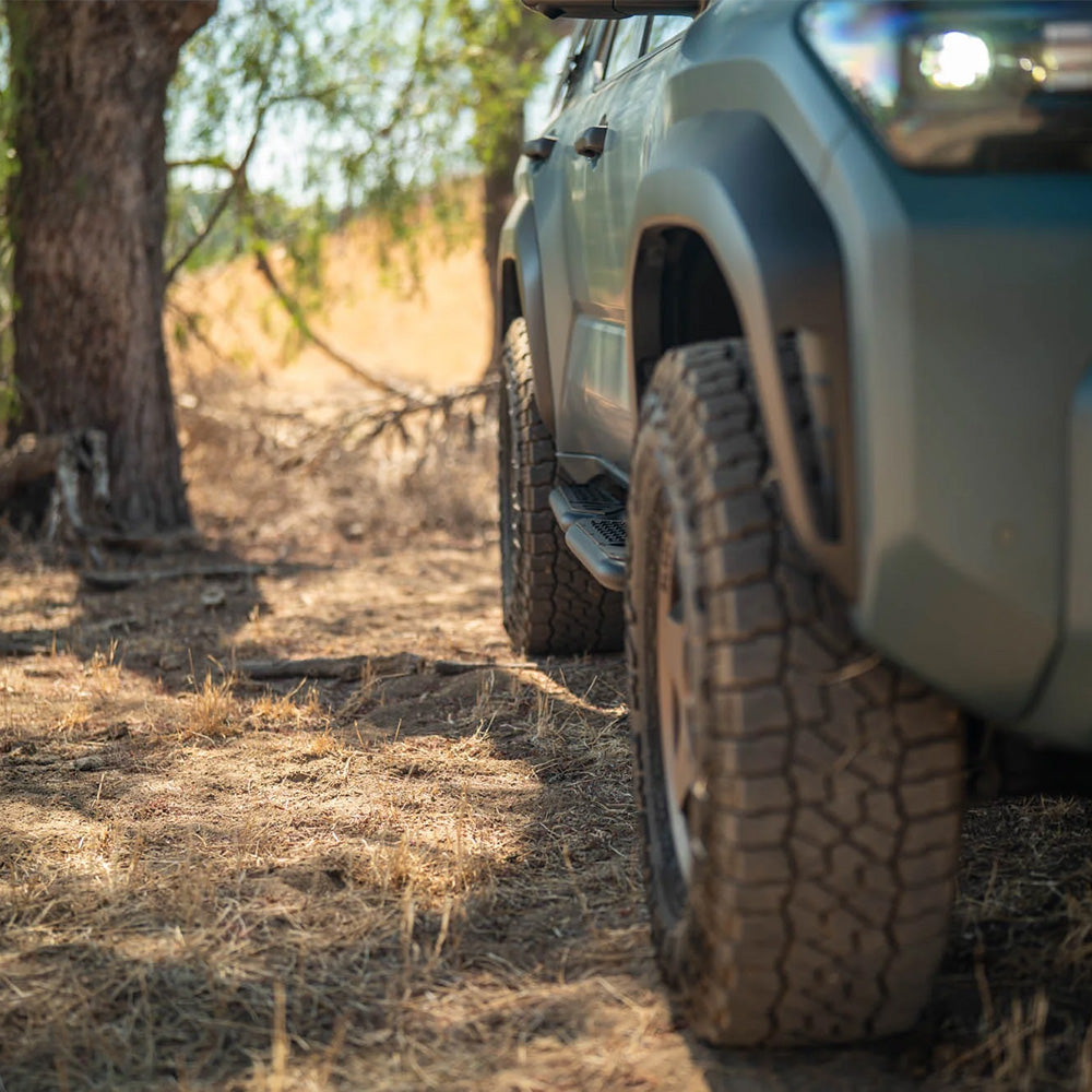 OE Plus Side Steps 4Runner (2025+)