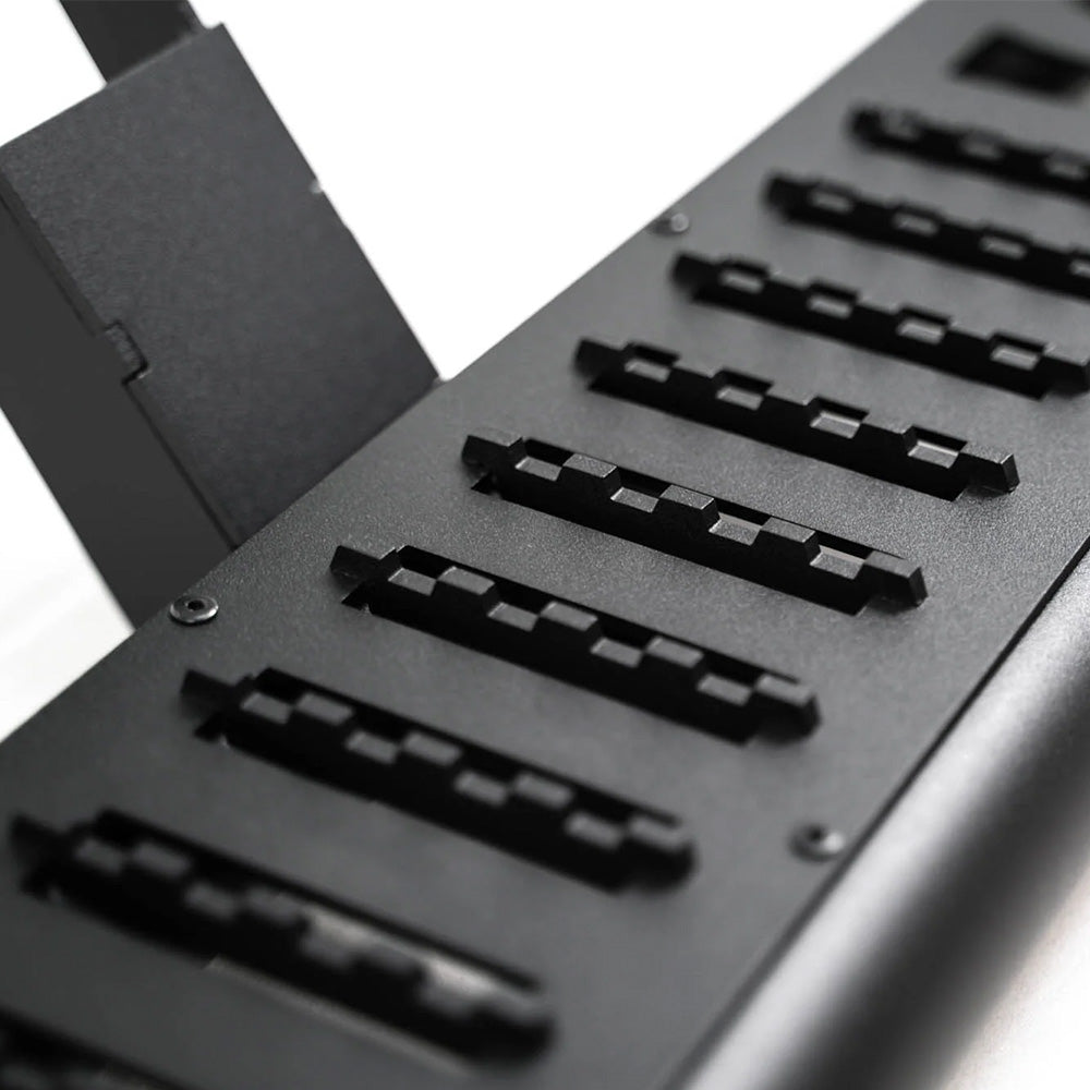 OE Plus Side Steps Crew Cab Tundra (2022+)