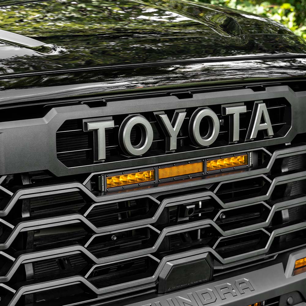 SS18 TRD Pro Grille Lightbar Kit Tundra (2022+)