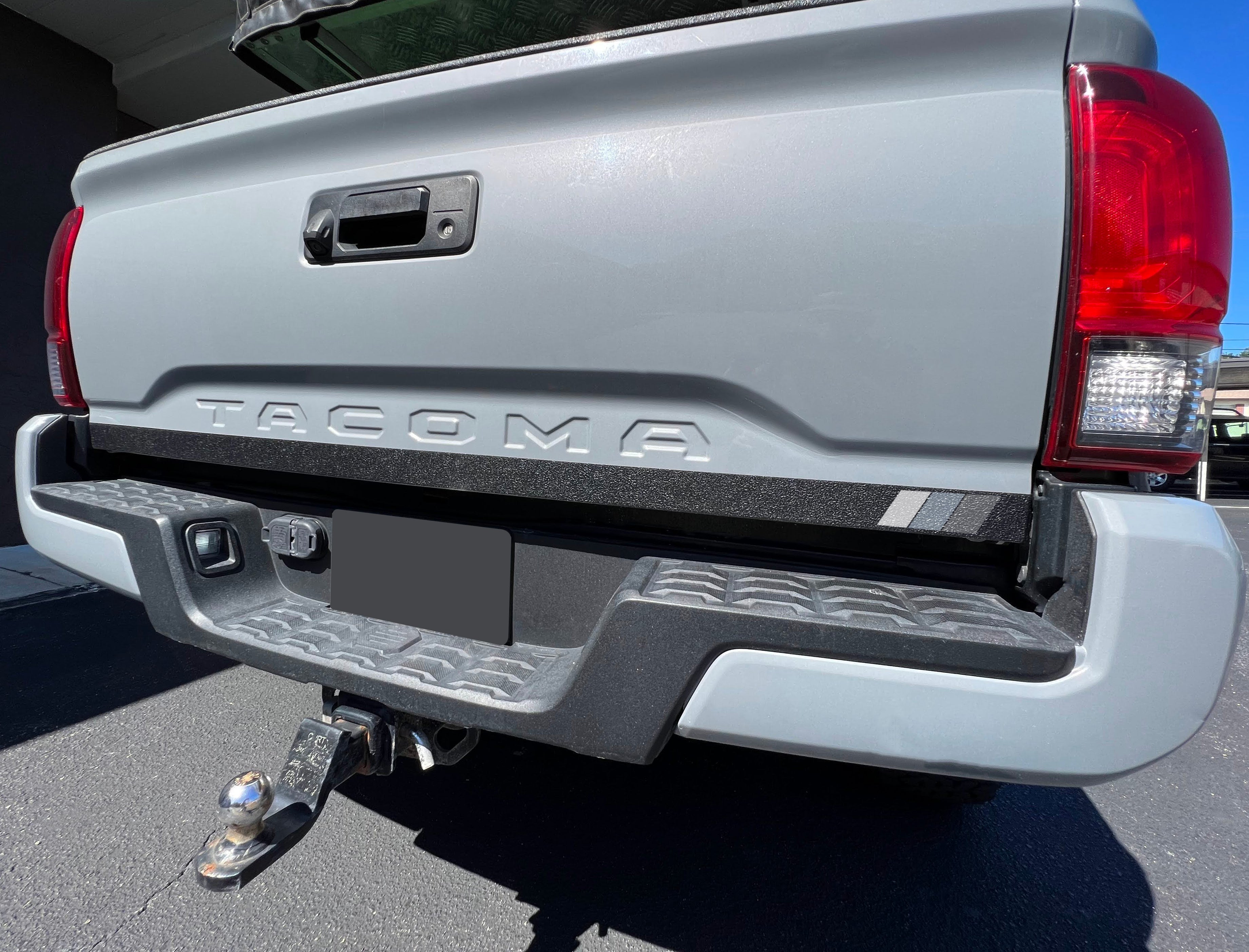 Textured Tailgate Protection Overlay Tacoma (2016-2023)