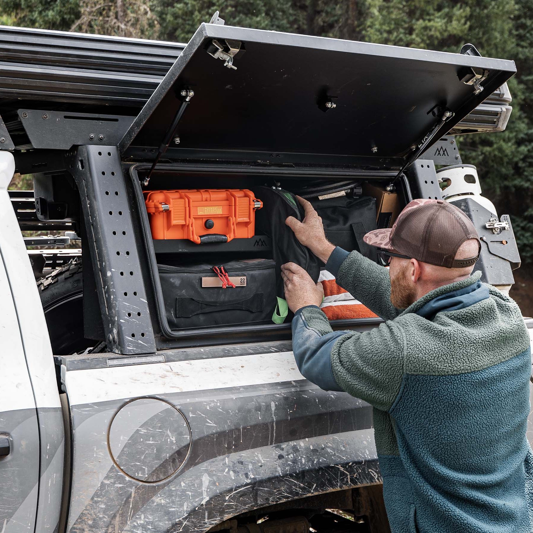 Overland Bed Rack Tacoma (2016+)