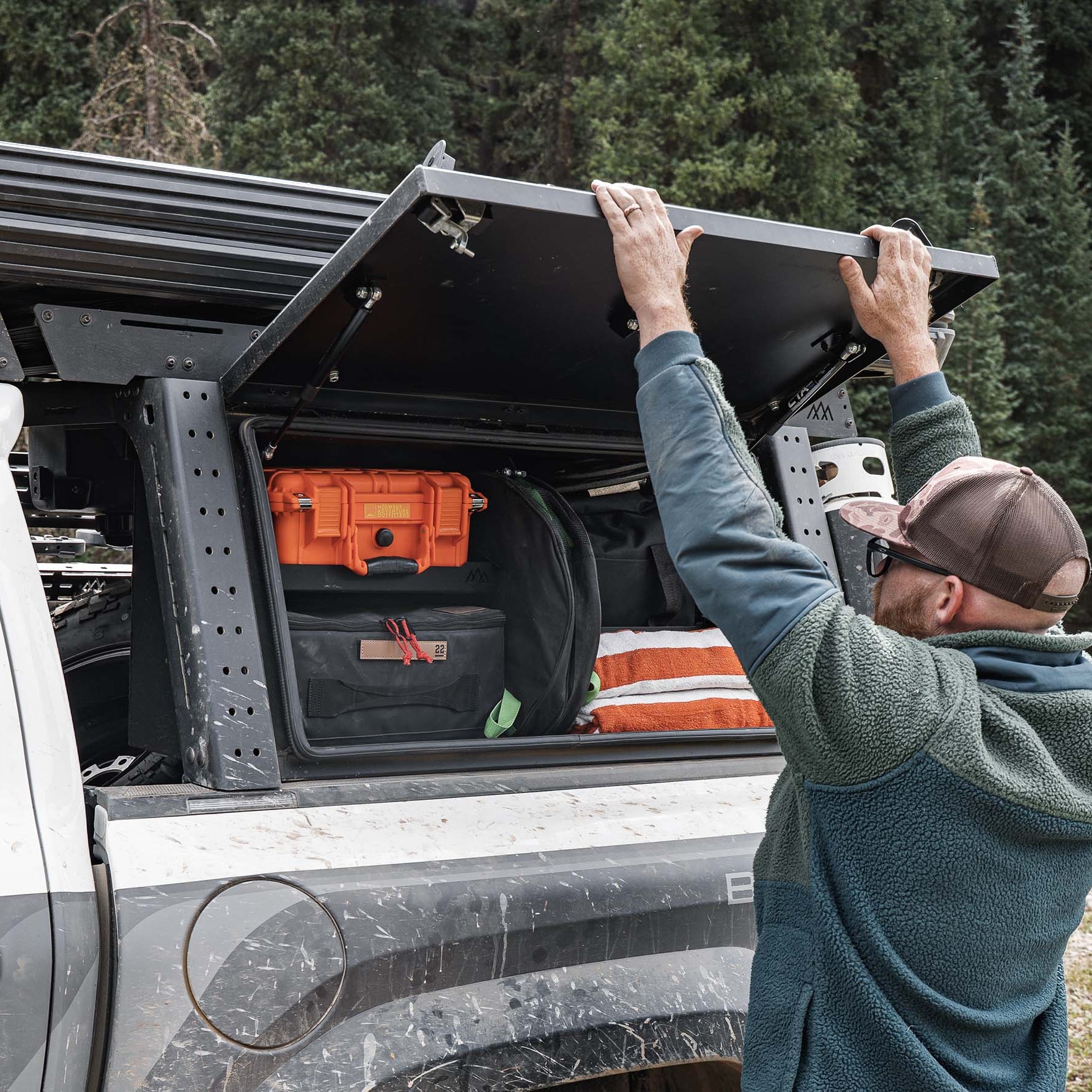 Overland Bed Rack Tacoma (2016+)