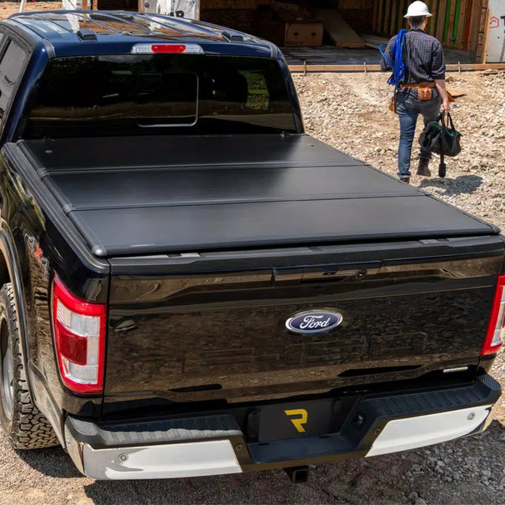 Triad Hard Folding Tonneau Cover Tundra (2022+)