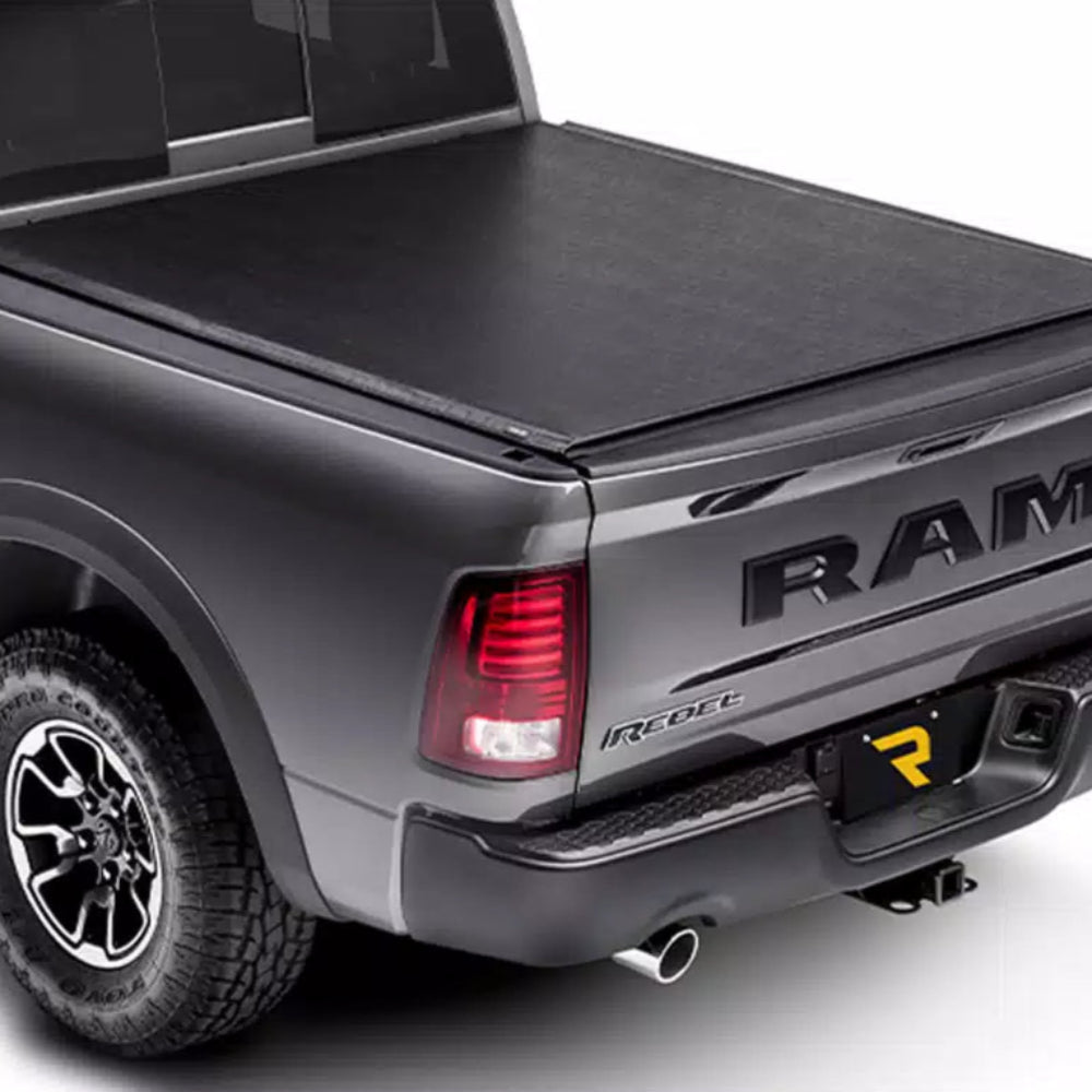 Deuce Soft Folding Tonneau Cover Tundra (2022+)