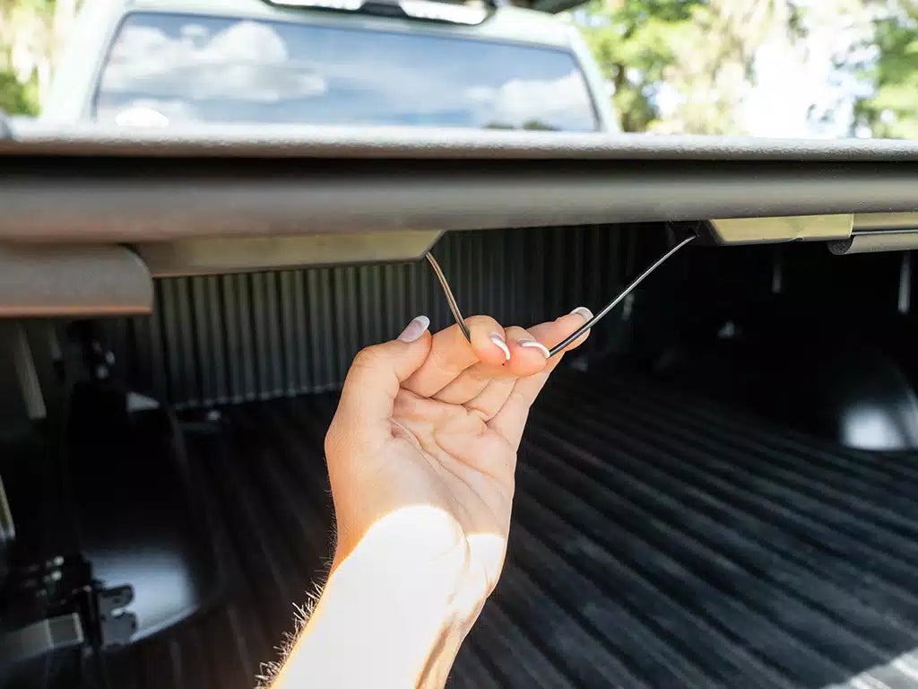 Revolver X4s Tonneau Cover Tundra (2022+)