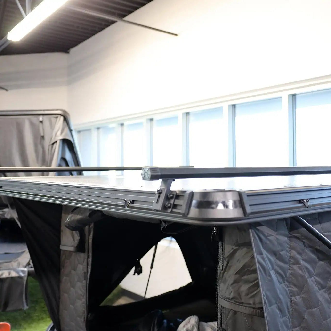Lightweight Hard Shell - Crossbar Kits