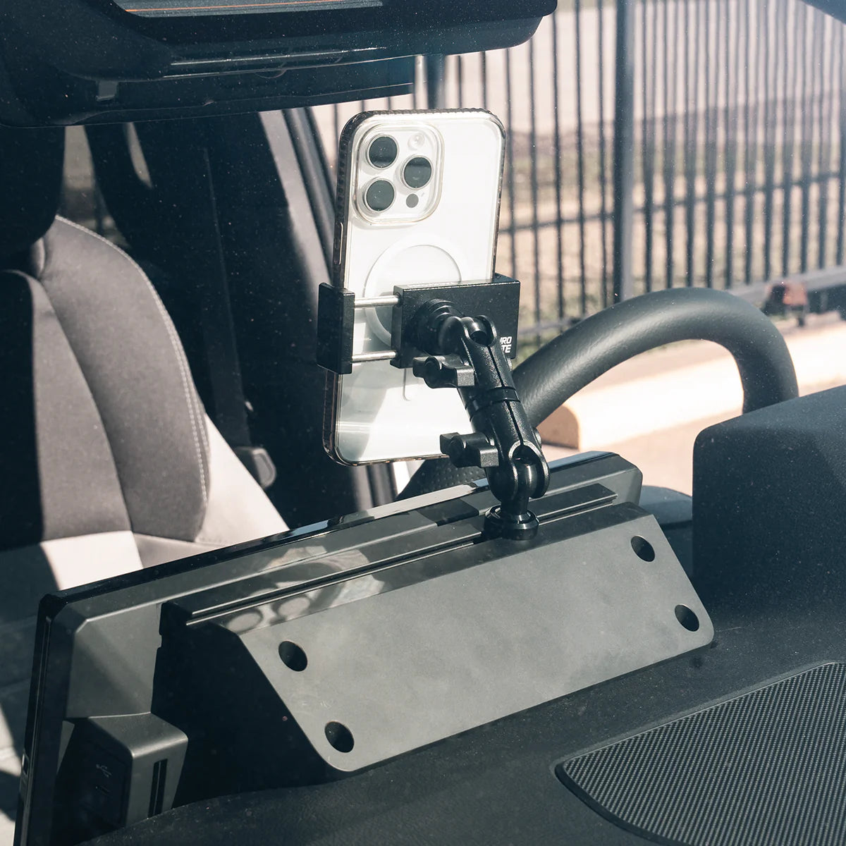 Dash Accessory Mount Tacoma (2024+)