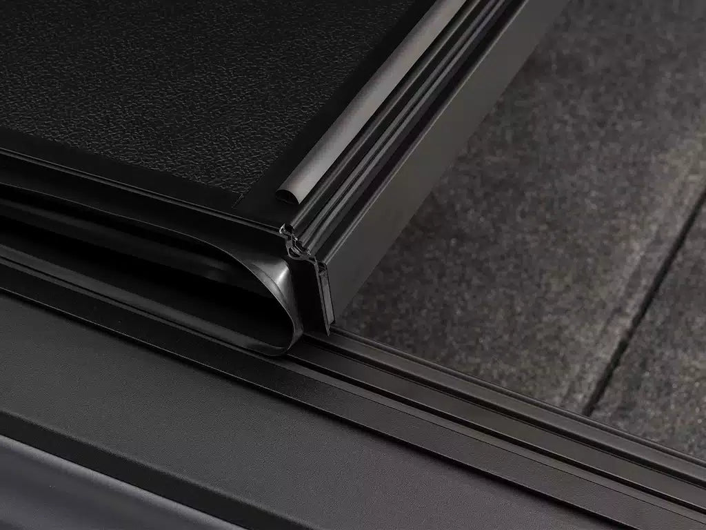 BAKFlip F1 Tonneau Cover Tundra (2022+)