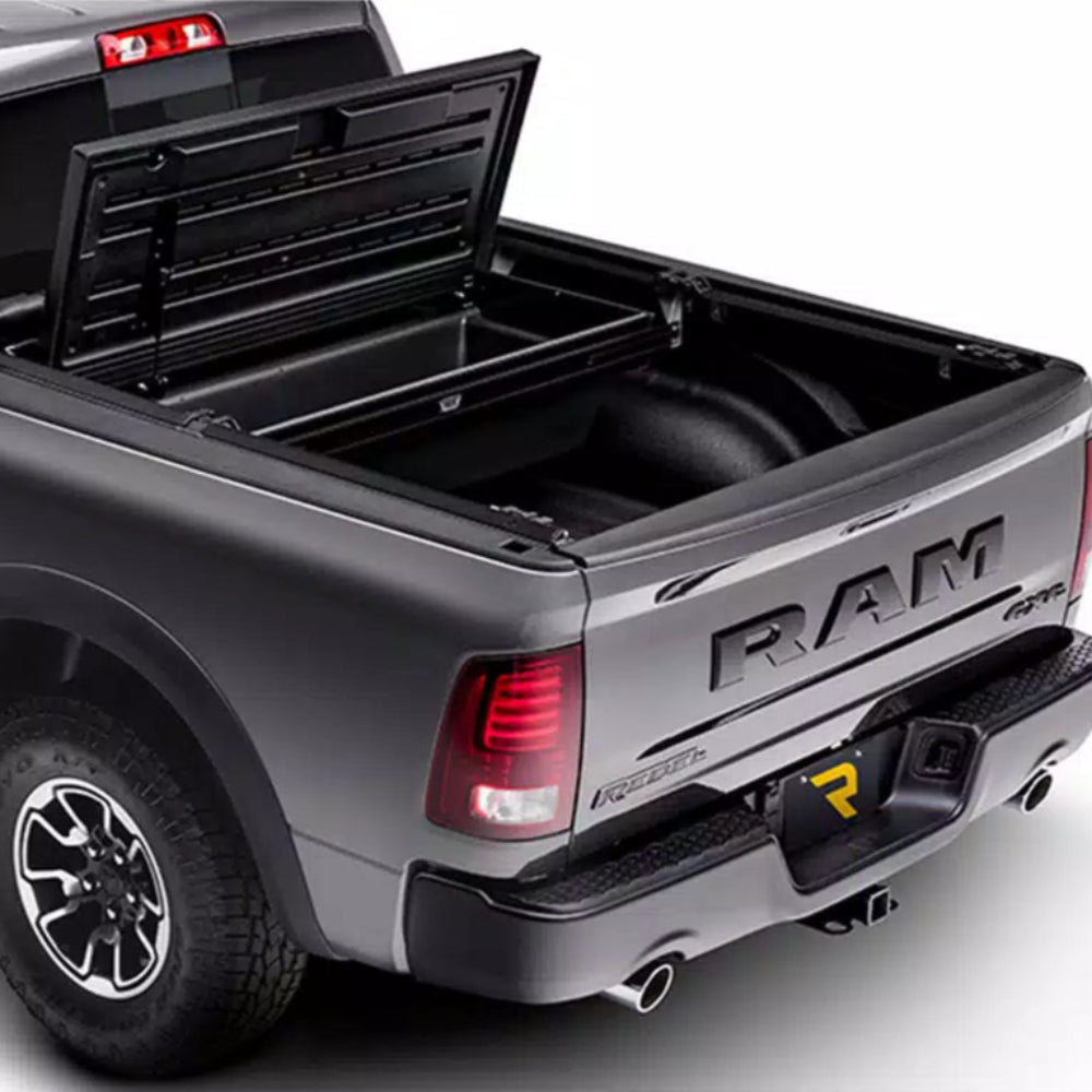 Deuce Soft Folding Tonneau Cover Tundra (2022+)