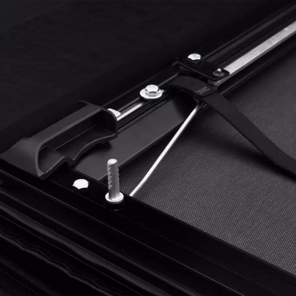 Deuce Soft Folding Tonneau Cover Tundra (2022+)