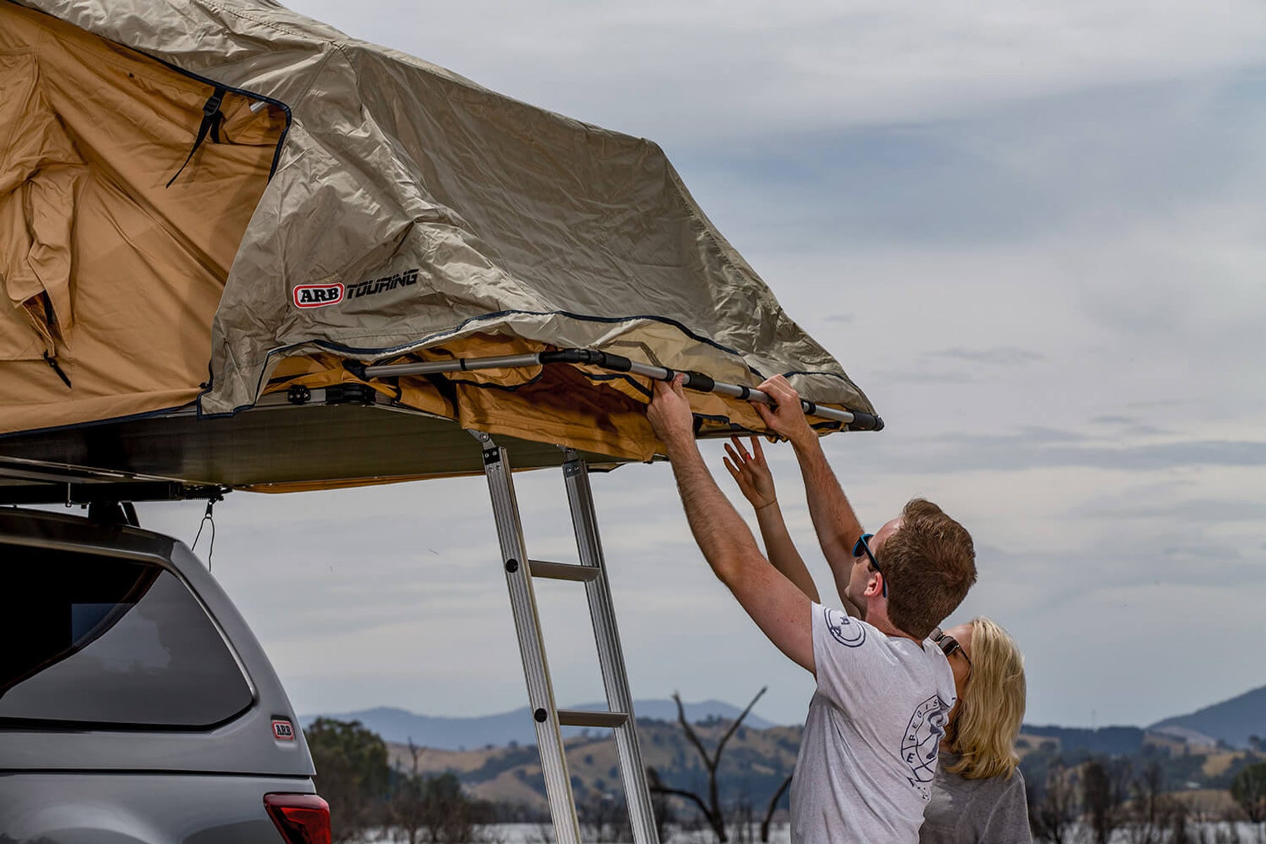 Simpson III Rooftop Tent with Annex