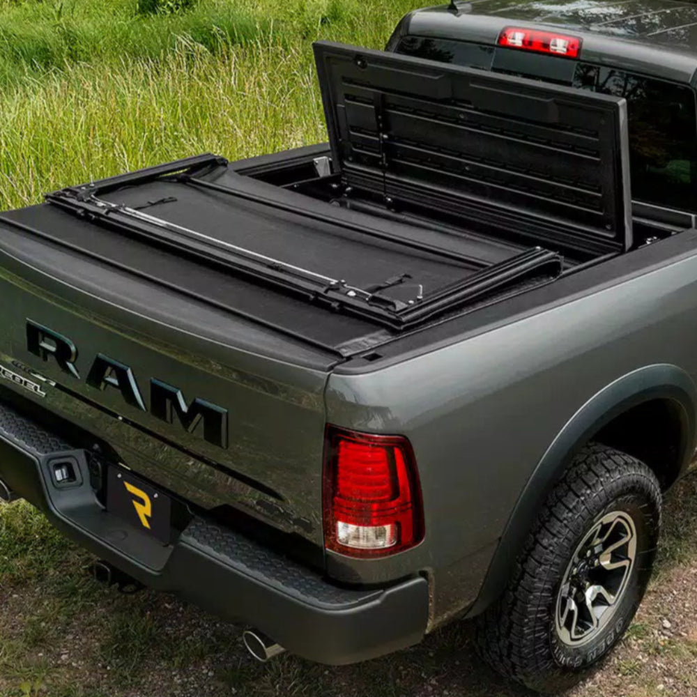 Deuce Soft Folding Tonneau Cover Tundra (2022+)