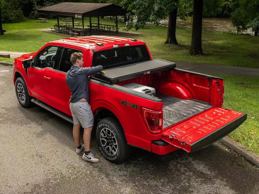 Solid Fold ALX Tonneau Cover Tacoma (2016-2023)