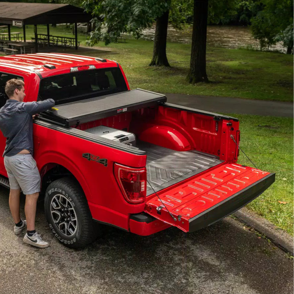 Solid Fold ALX Hard Folding Tonneau Cover Tacoma (2024+)