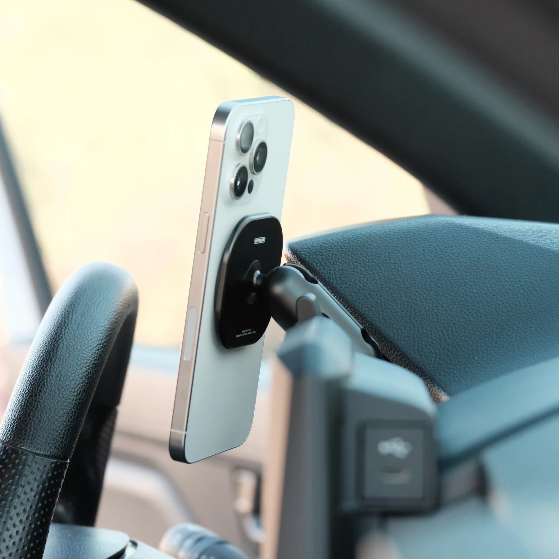 MagSafe Phone Mount Tacoma (2024+)