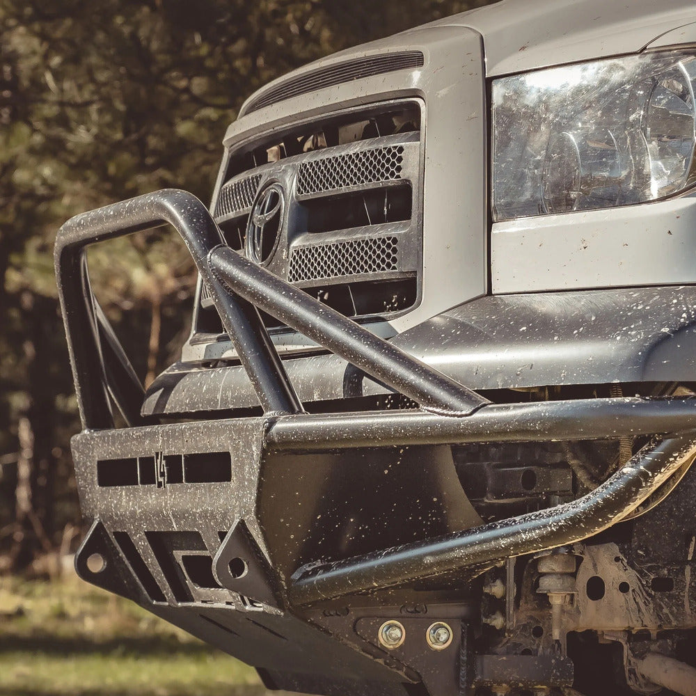 Hybrid Front Bumper Tundra (2007-2013)