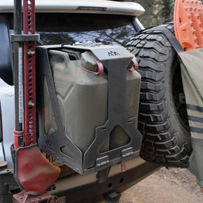 Dual Universal Jerry Can Carrier