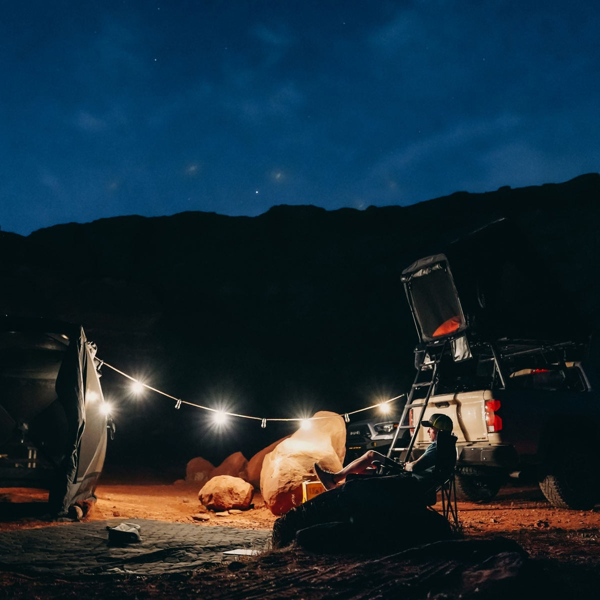 Freespirit Recreation camping string lights with speakers