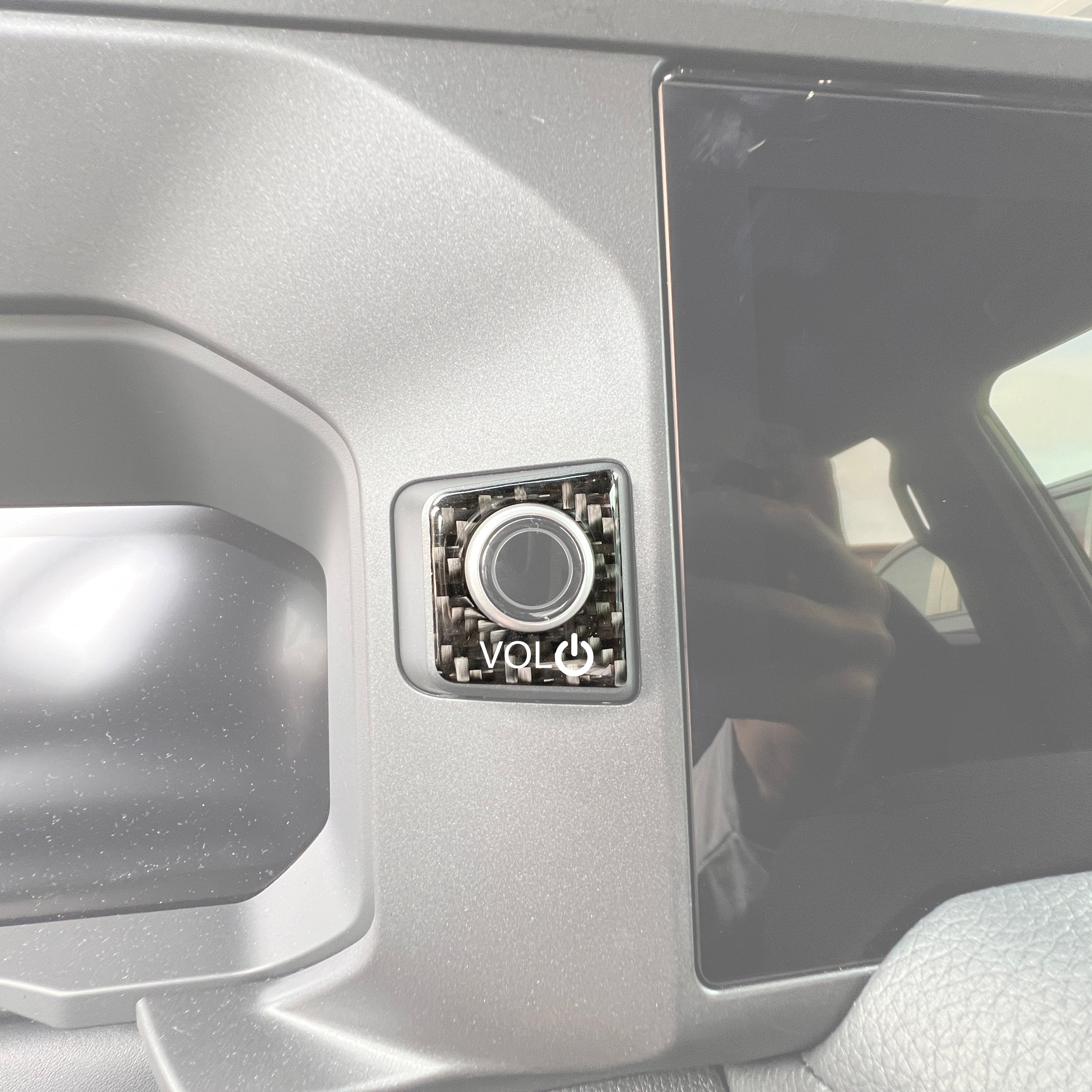 Volume Knob Accent Trim Land Cruiser (2024+)