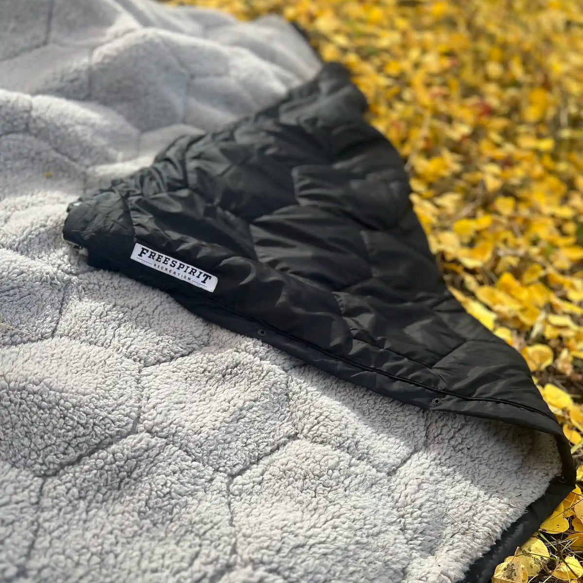 Freespirit Recreation Anywhere poncho and puff blanket