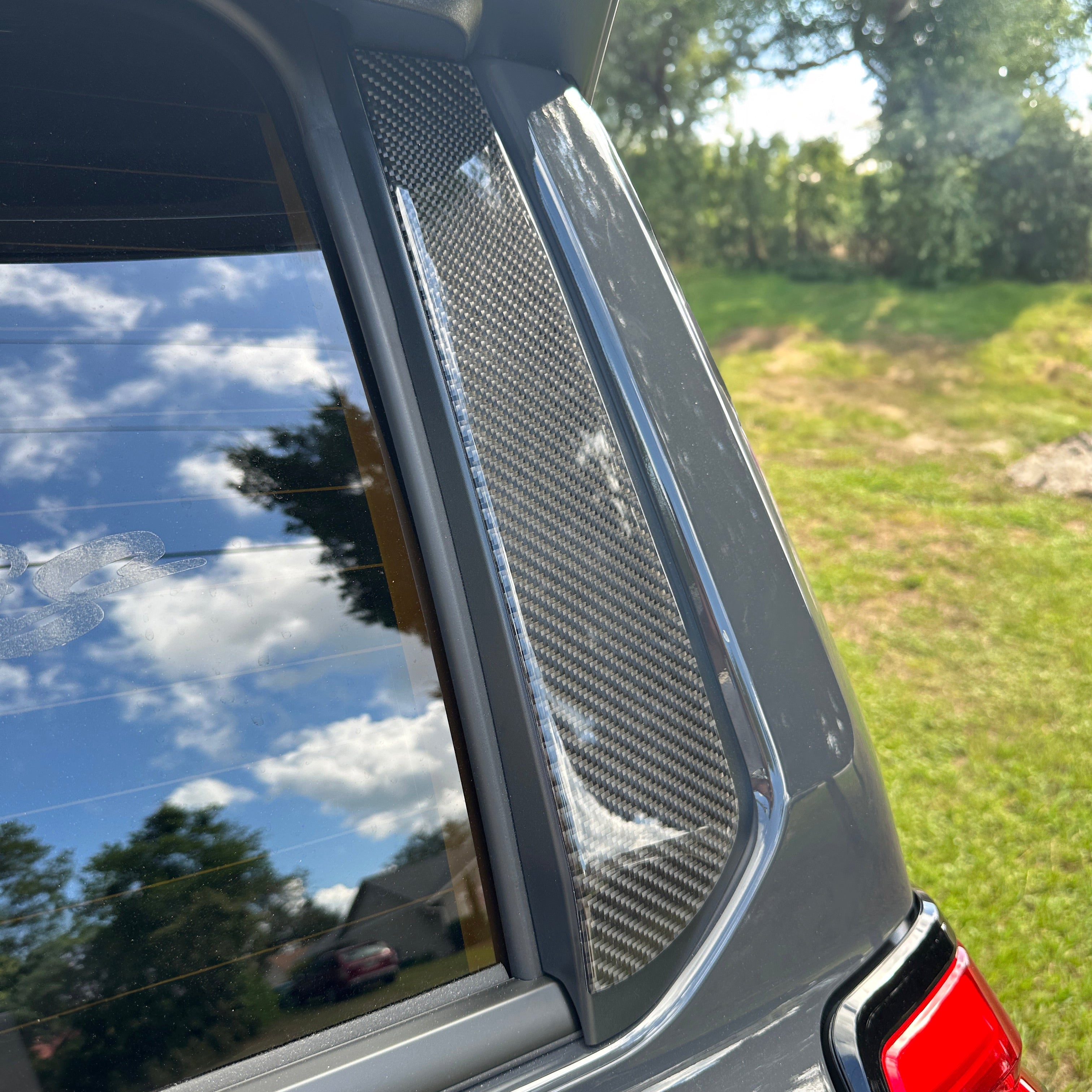 Liftgate Side Pillar Overlays 4Runner (2025+)