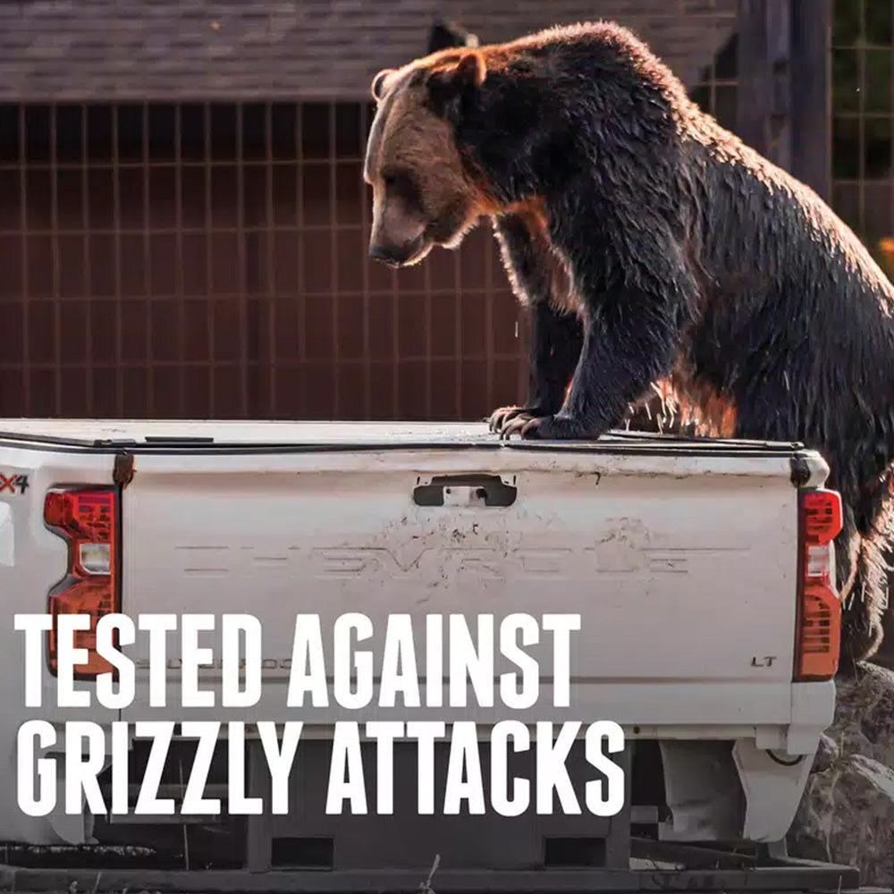 RetraxPro FRC-4000 EZ-OFF Manual Retractable Tonneau Cover w/ T-Slot Rails Tundra (2022+)