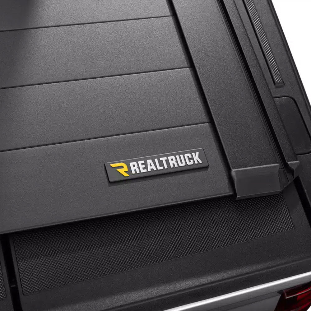 RetraxPro FRC-4000 EZ-OFF Manual Retractable Tonneau Cover w/ T-Slot Rails Tundra (2022+)