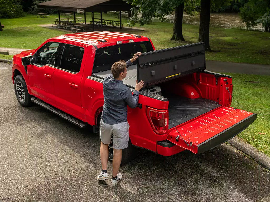 Solid Fold ALX Tonneau Cover Tacoma (2016-2023)