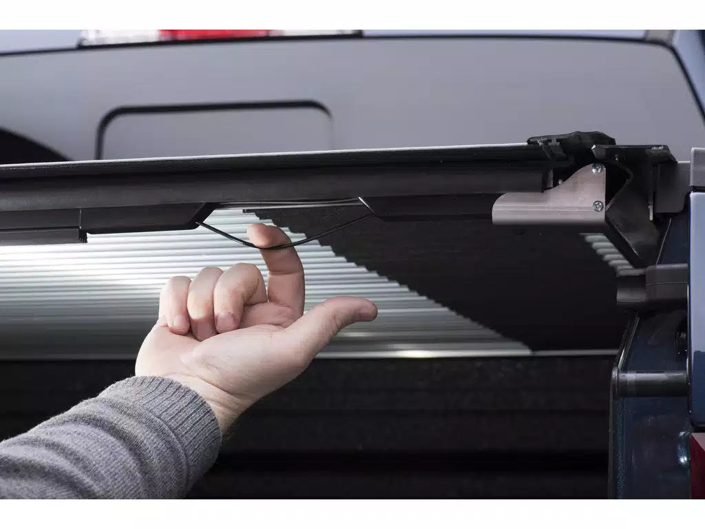 Revolver X2 Tonneau Cover Tundra (2022+)