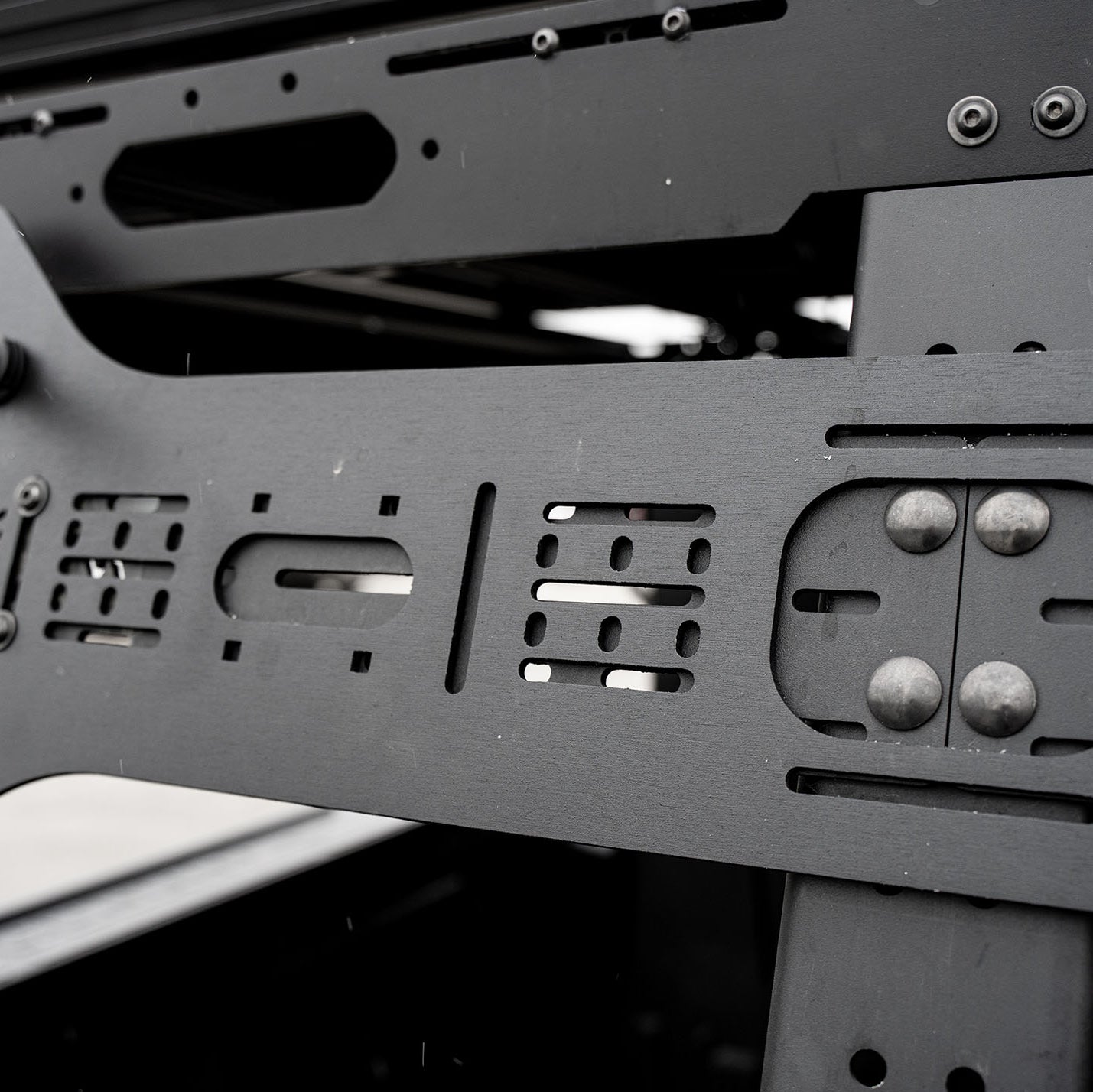 Universal Dogbone Aluminum Traction Board Mount