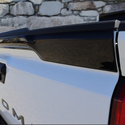 Tailgate Spoiler Cover Tacoma (2024+)